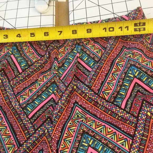 Xhilaration geometric patterned leggings - Picture 3 of 10